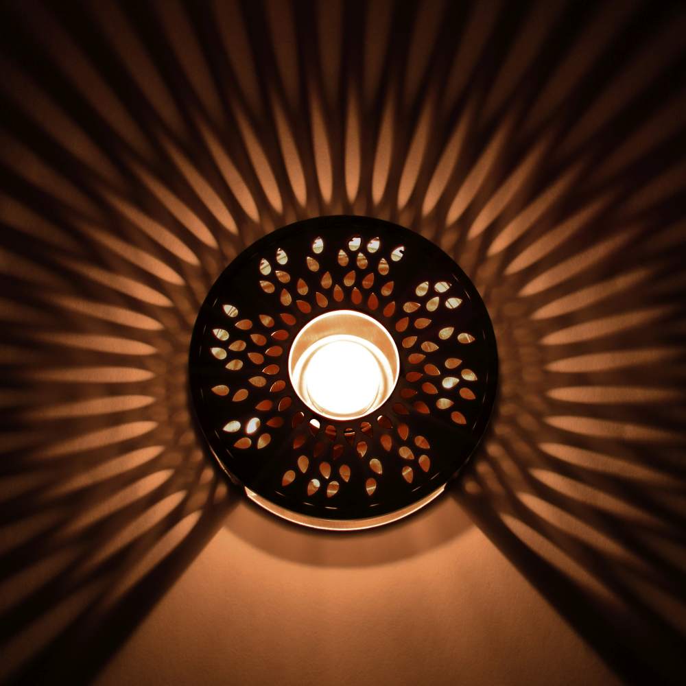 Creano schwarzes Stövchen "Leaf" aus Edelstahl mit Teelichthalter